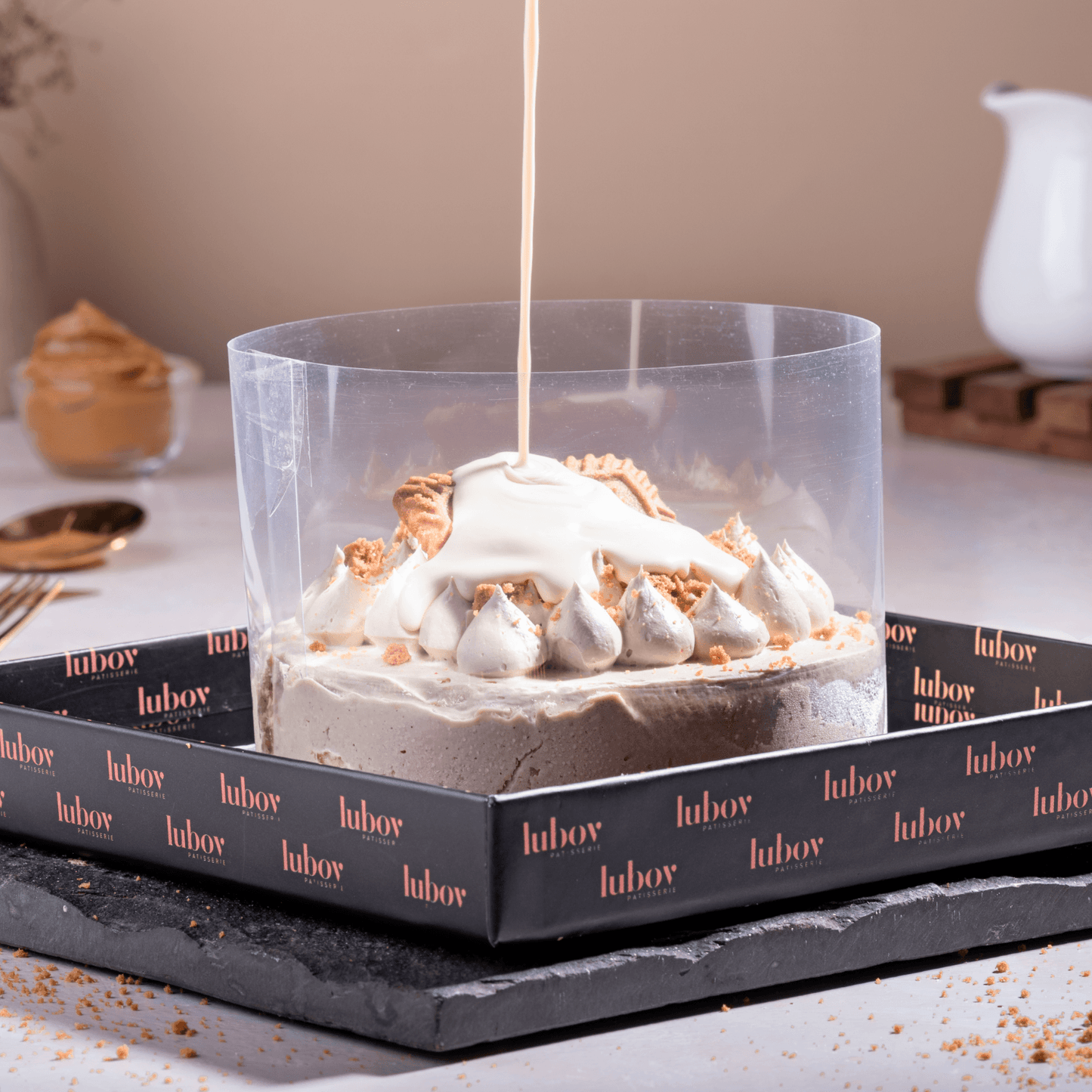 Lotus Biscoff Pull Me Up Cake with Rich Pour